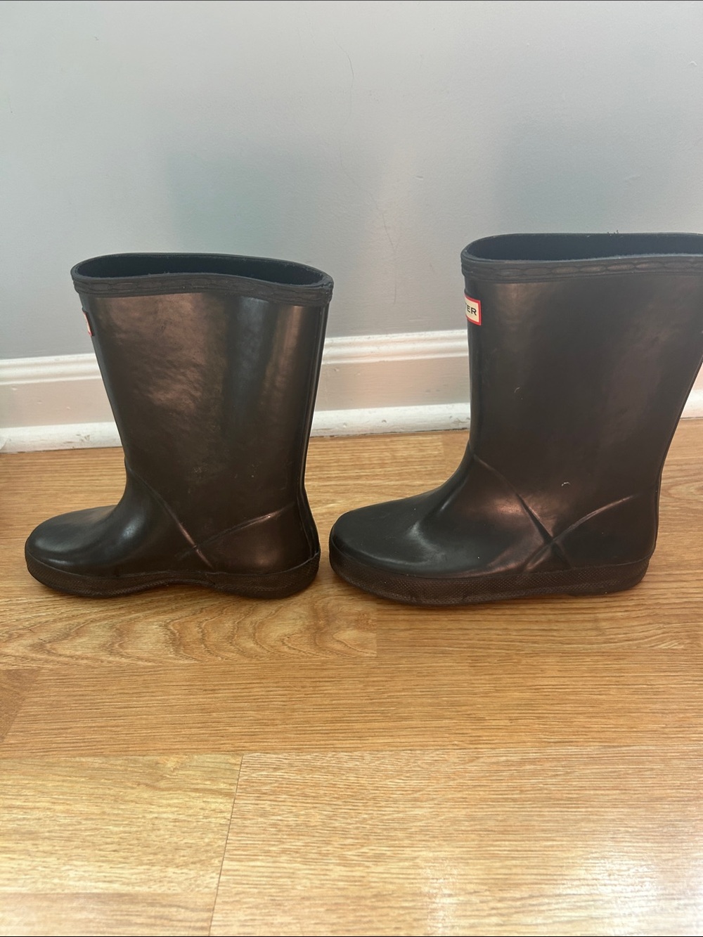 Hunter Kids Black Rain Boots - Picture 3 of 5